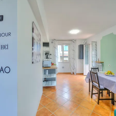 Riccardo House Daire *